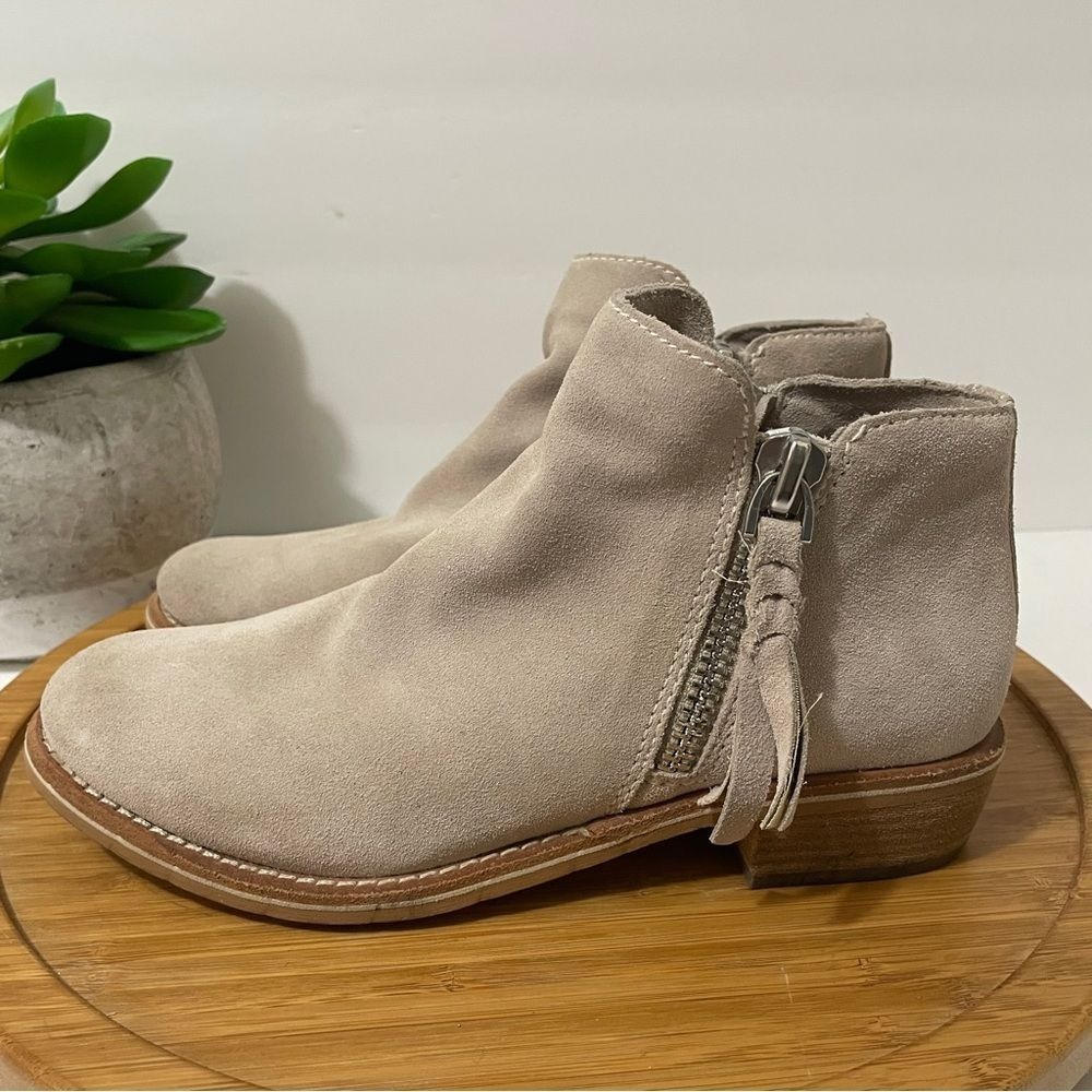 Dolce Vita Tan Ankle Boots